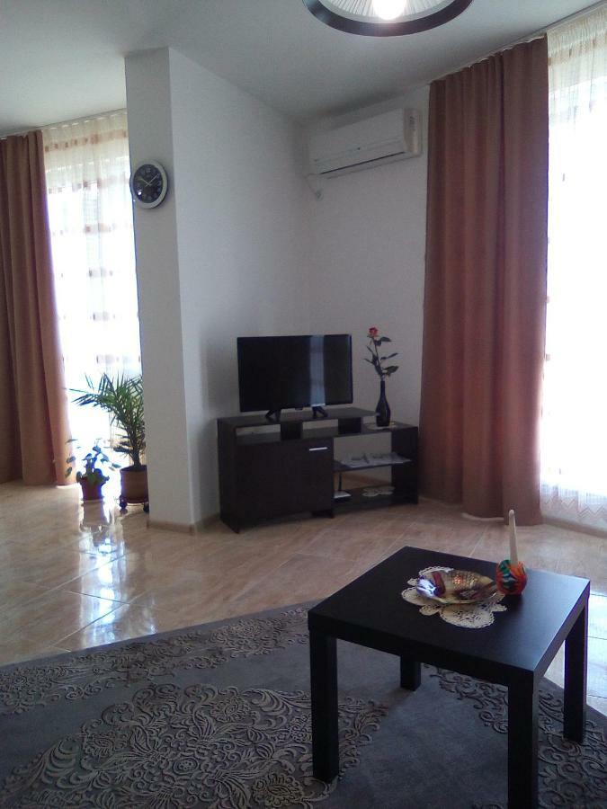 Geniko Apartments Pomorie Kültér fotó