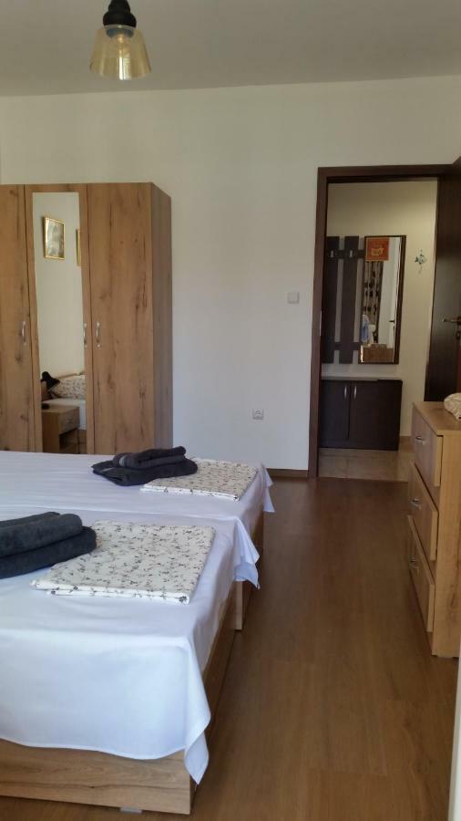 Geniko Apartments Pomorie Kültér fotó
